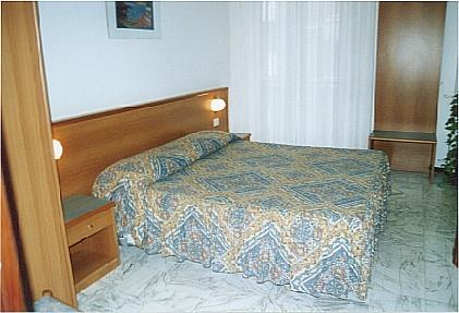 vedi foto